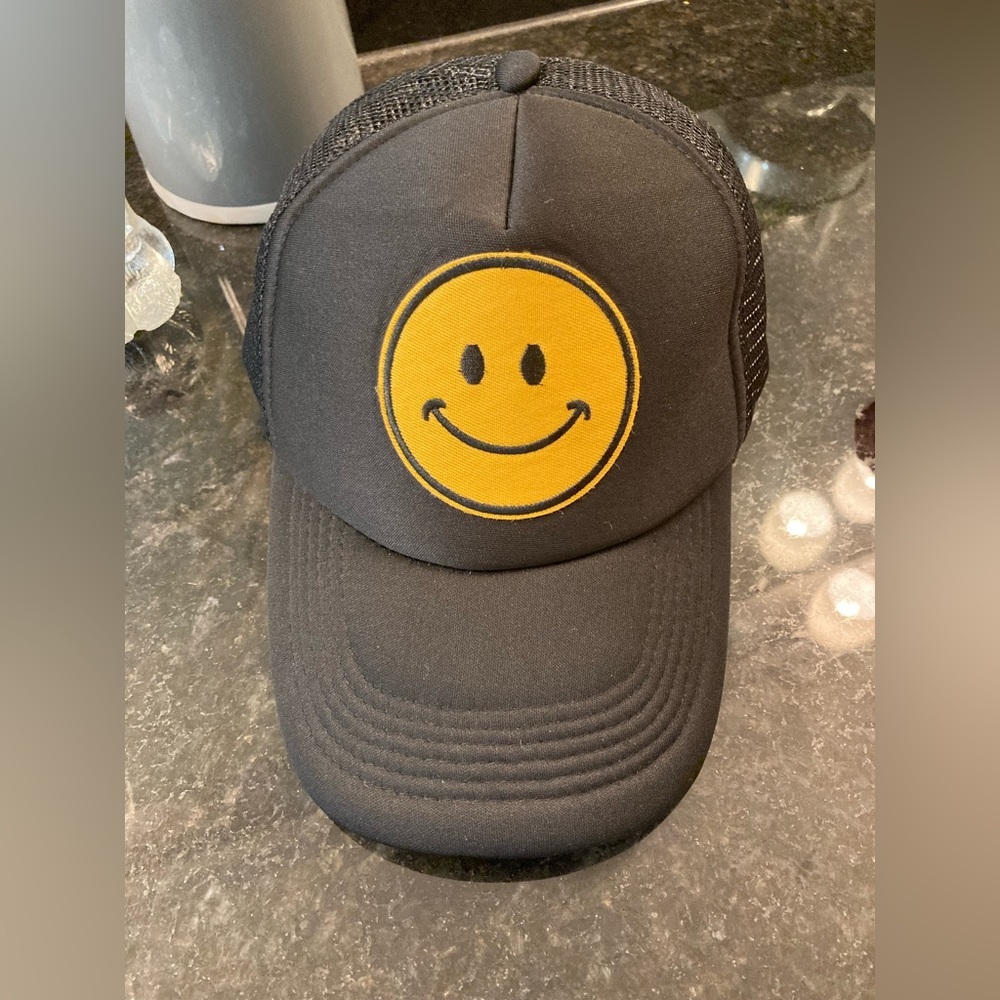 Smiley Face EUC black trucker hat adjustable